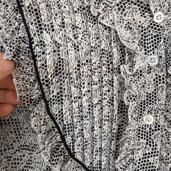 Vintage Y2K INC Silk Black White Lace Print Victorian Collar Long Sleeve Blouse - Picture 3 of 15